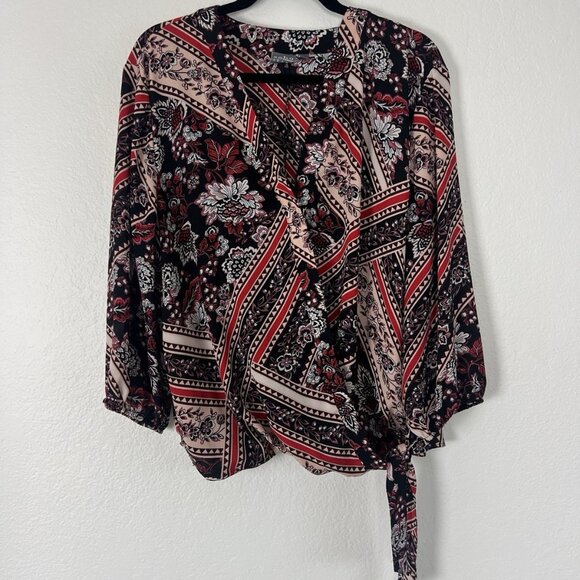 Soho Black & Red Floral Plus Size 2X Faux Wrap Side Tie Blouse Peasant bohemian - Picture 1 of 11